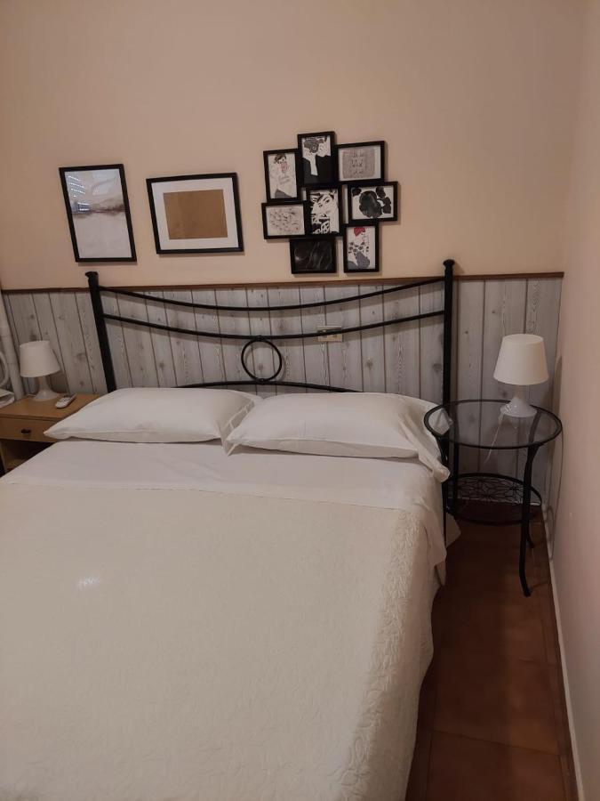 Albergo Ristorante Bar Pizzeria La Lanterna Santi Cosma e Damiano 외부 사진
