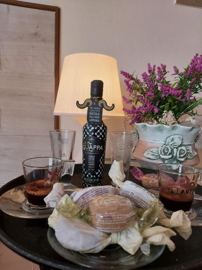 Albergo Ristorante Bar Pizzeria La Lanterna Santi Cosma e Damiano 외부 사진